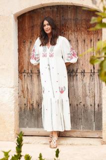 Lisa Snowdon feet photo thumbnail