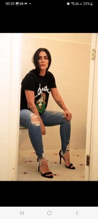 Cleo feet photo thumbnail