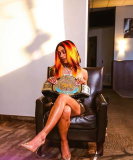 Sasha Banks feet photo thumbnail