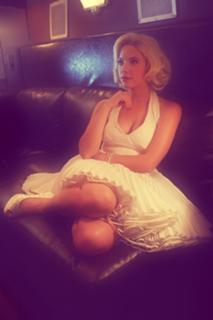 Ashley Benson feet photo thumbnail