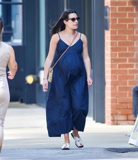 Lea Michele feet photo 5
