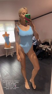 Pixie Lott feet photo thumbnail
