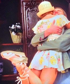 Lauren Holly feet photo 4