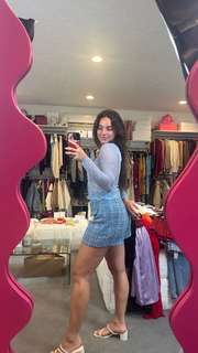 Natalie Noel Mariduena feet photo thumbnail