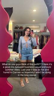 Natalie Noel Mariduena feet photo thumbnail