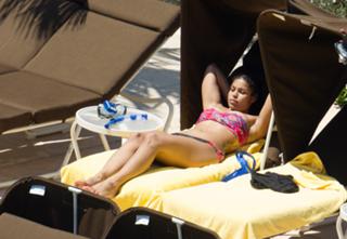 Jordin Sparks feet photo thumbnail