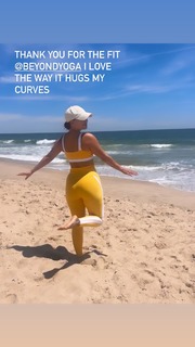 Francia Raisa feet photo thumbnail