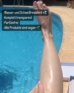 Daniela Katzenberger feet photo thumbnail