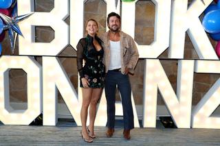 Blake Lively feet photo thumbnail