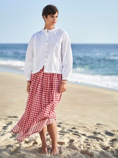 Taylor Hill feet photo thumbnail