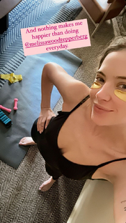 Ashley Benson feet photo thumbnail