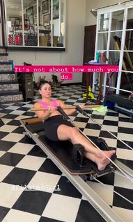 Kareena Kapoor feet photo thumbnail