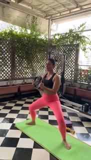 Kareena Kapoor feet photo thumbnail
