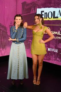 Millie Bobby Brown feet photo thumbnail