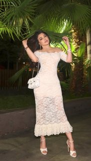 Haifa Wehbe feet photo thumbnail