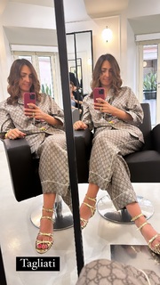 Caterina Balivo feet photo thumbnail