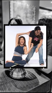 Shilpa Shetty Kundra feet photo thumbnail