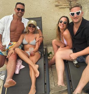 Tina O'Brien feet photo thumbnail