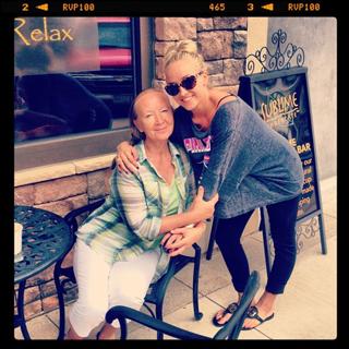 Nastia Liukin feet photo thumbnail