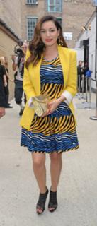 Kelly Brook feet photo thumbnail