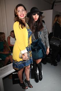 Kelly Brook feet photo thumbnail