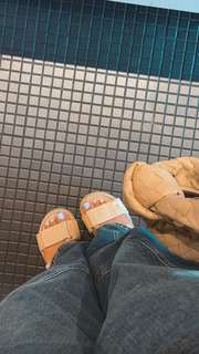 Queen Naija feet photo thumbnail