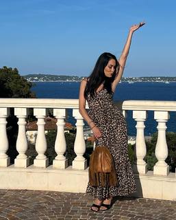Brie Garcia feet photo thumbnail