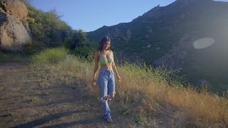 Victoria Justice feet photo thumbnail