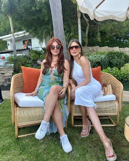 Sofía Vergara feet photo thumbnail