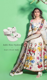 Aditi Rao Hydari feet photo thumbnail