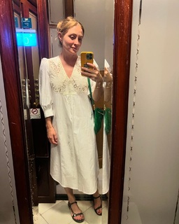 Sasha Alexander feet photo thumbnail