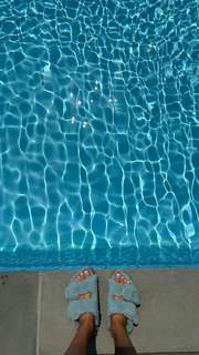 Chantel Jeffries feet photo thumbnail