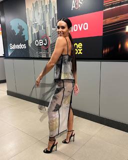 Cristina Pedroche feet photo thumbnail