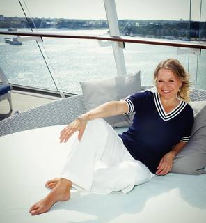 Nova Meierhenrich feet photo 5