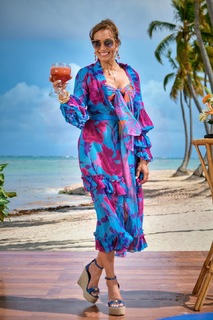 Lili Estefan feet photo 4