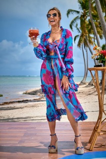Lili Estefan feet photo 1