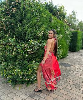 Cristina Pedroche feet photo thumbnail