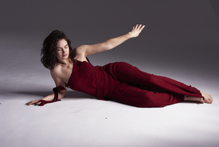 Lily James feet photo thumbnail