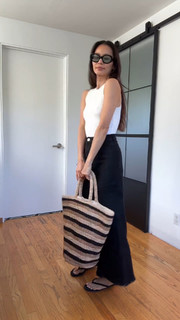 Jamie Chung feet photo thumbnail
