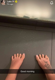 Latto feet photo thumbnail