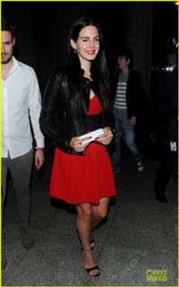 Lana Del Rey feet photo thumbnail