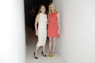 Emma Stone feet photo thumbnail
