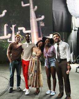 Halle Bailey feet photo thumbnail