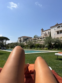 Kara Del Toro feet photo thumbnail