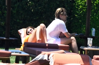Millie Bobby Brown feet photo thumbnail