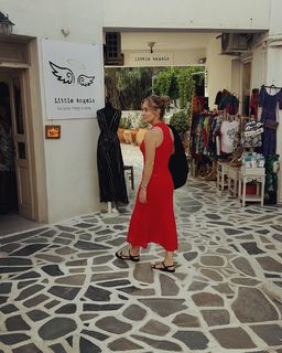 Sasha Alexander feet photo thumbnail