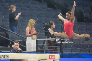 Simone Biles feet photo thumbnail