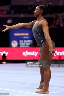 Simone Biles feet photo thumbnail