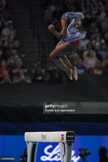 Simone Biles feet photo thumbnail