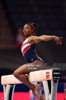 Simone Biles feet photo thumbnail